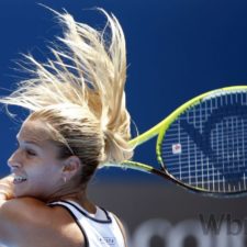 Cibulkovú vo štvrťfinále Australian Open prevalcovala Serena