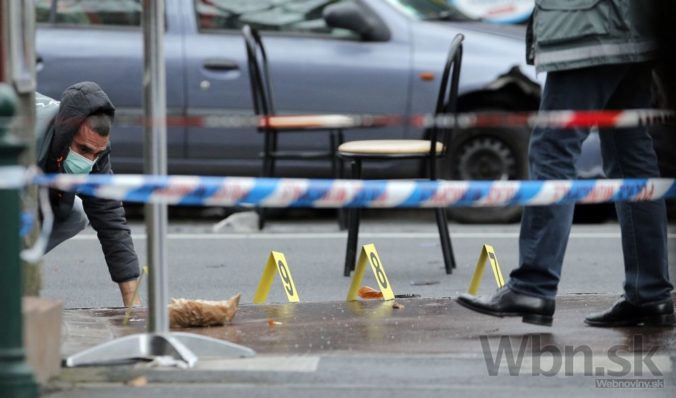 V Paríži sa opäť strieľalo, pri mešite vybuchla nálož
