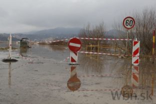 Záplavy trápia Bosnu a Hercegovinu.