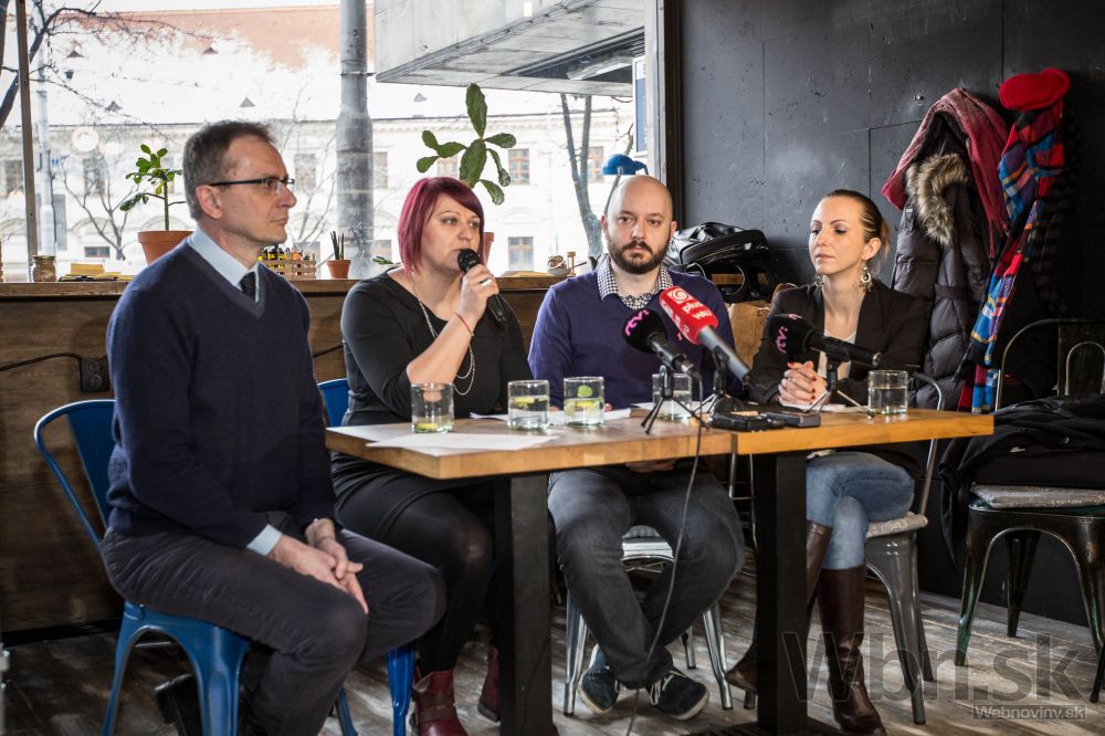 Zástupcovia LGBTI spustili webový portál nejdeme.sk