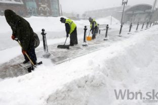 Boston zasiahla snehová búrka a arktické mrazy