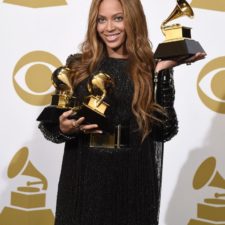 Nedeľná noc v Los Angeles patrila cenám Grammy