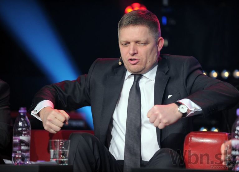 Smer oslavoval MDŽ v Zlatých Moravciach