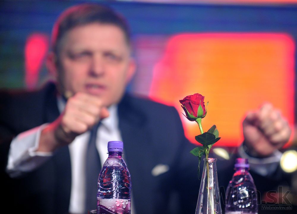 Smer oslavoval MDŽ v Zlatých Moravciach
