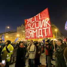 Stovky ľudí protestovalo v Maďarsku proti návšteve Putina