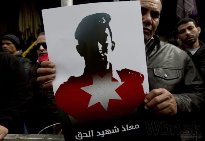 Tiséce Jordánčanov pochodovalo proti Islamskému štátu