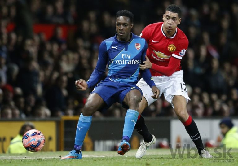 Arsenal je v semifinále FA Cap u, rozhodol Welbeck