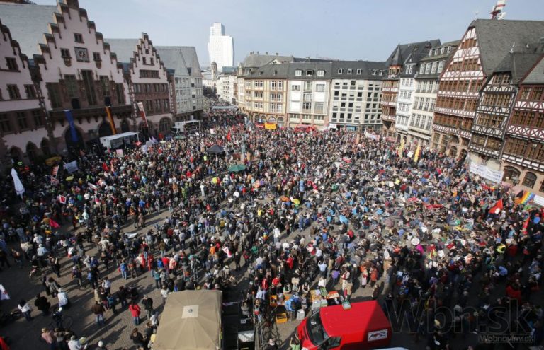 Frankfurt zachvátili drsné demonštrácie