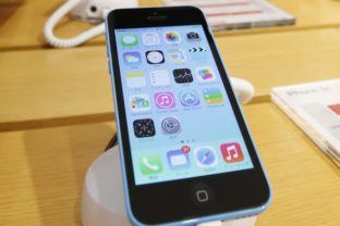 Japan Apple New iPhones