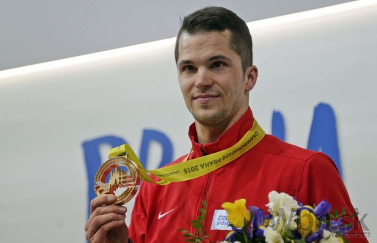 Jakub Holuša
