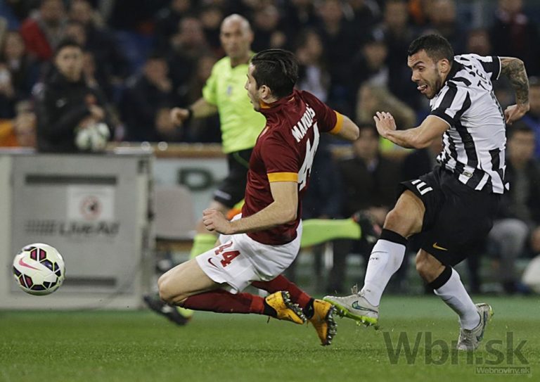 Kostas Manolas, Carlos Tevez