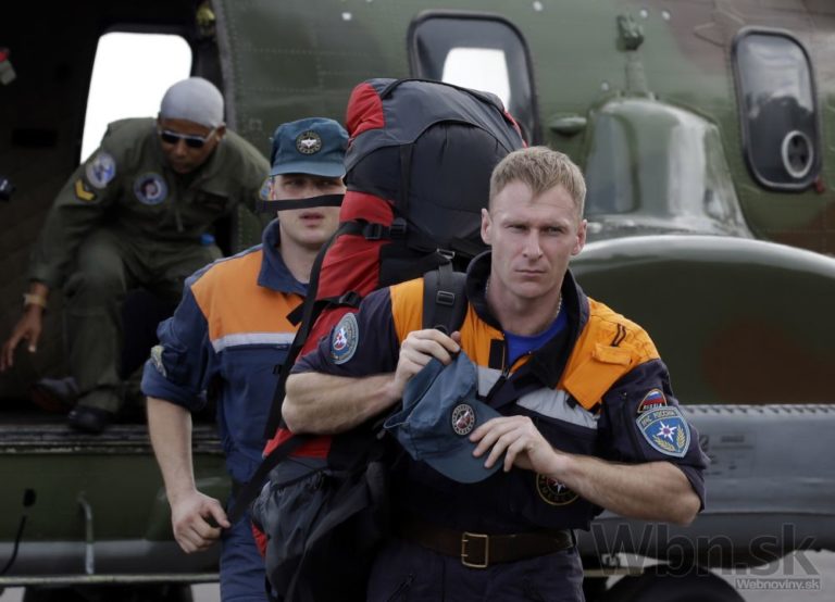 Malajzijské lietadlo AirAsia spadlo do Jávskeho mora, hľadajú obete