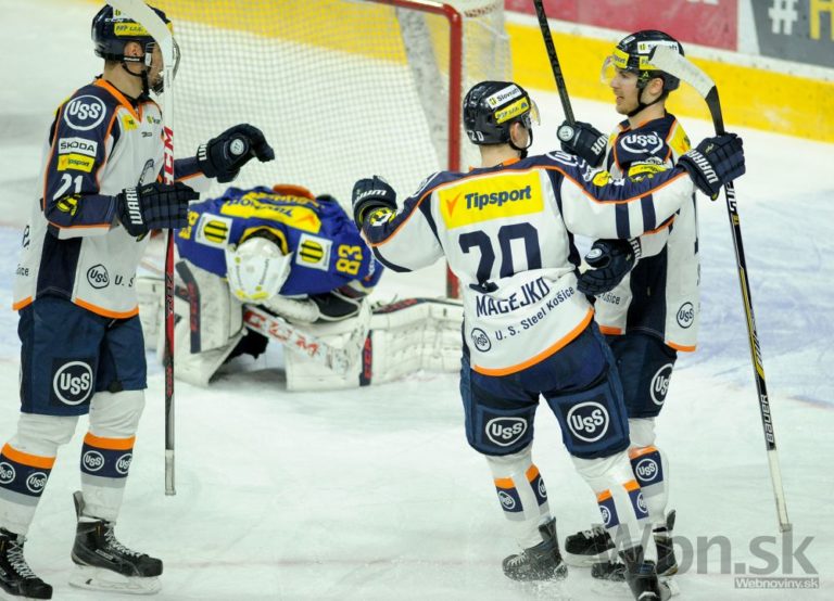 Košickí hokejisti zvíťazili a ujali sa vedenia v sérii