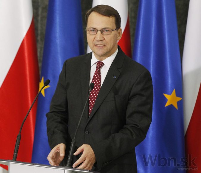 Poľskí poslanci sa budú môcť zapojiť do vojenského výcviku