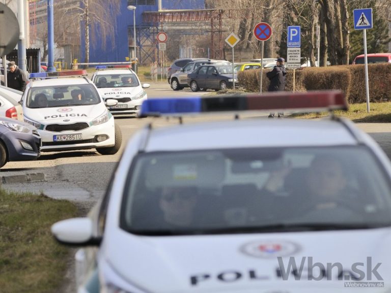 Rozruch v košickom U. S. Steel, v areáli hľadajú bombu