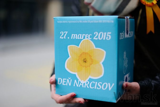 Slovenské ulice zaplavili žlté narcisy