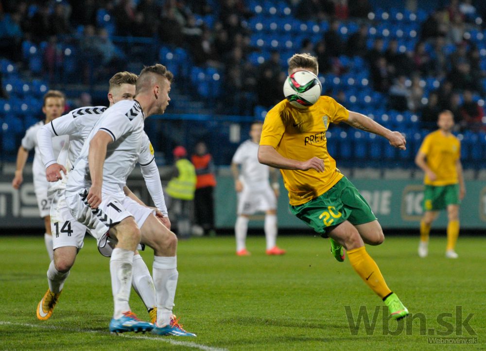 Futbalisti Žiliny uspeli v Senici
