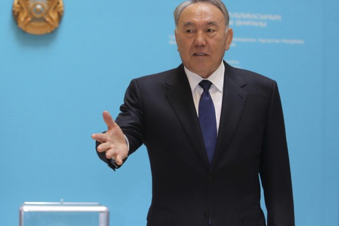 Kazašský prezident získal vo voľbách takmer všetky hlasy