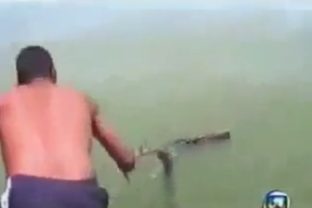 Muž a jeho nečakaný úlovok