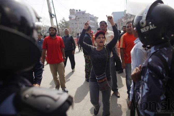 Nepál ochromil opozičný štrajk