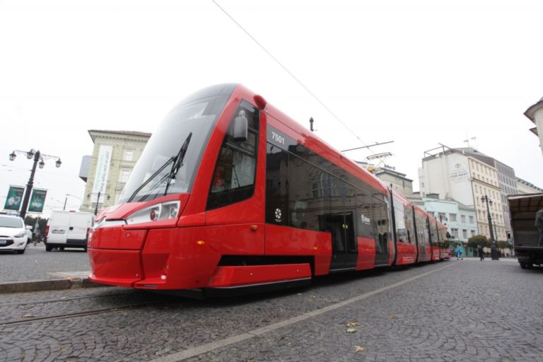Nová obojsmerná električka v Bratislave