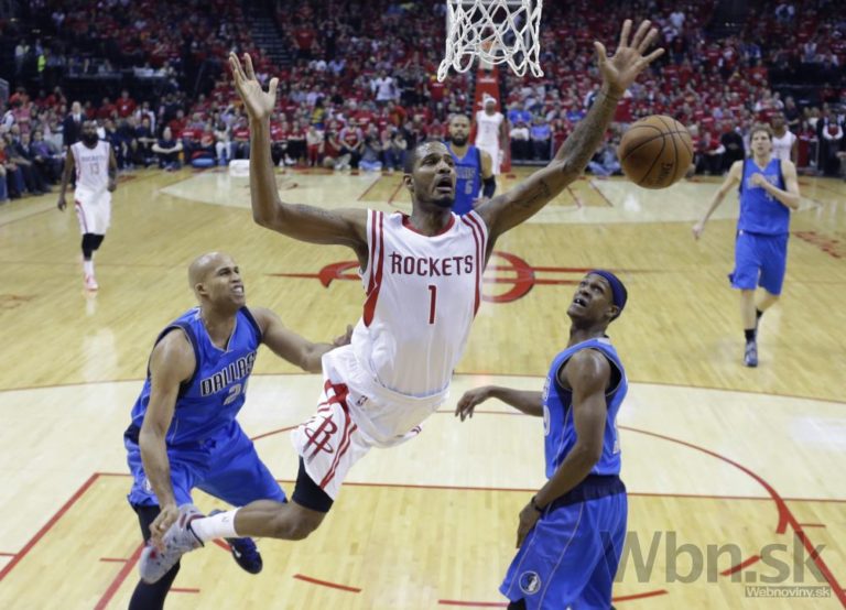 Rose hral v play off po troch rokoch, potiahol Chicago