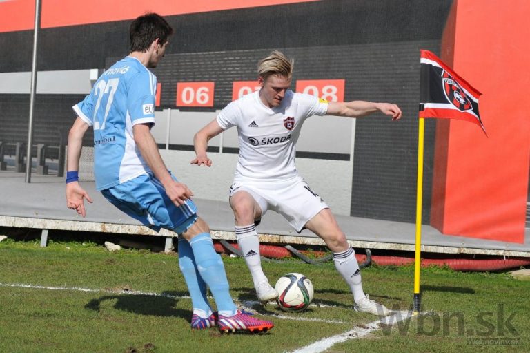 Trnava v šlágri remizovala so Slovanom