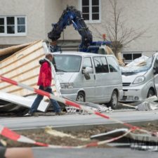 Víchrica Niklas vyčíňa v Európe, má prvé obete