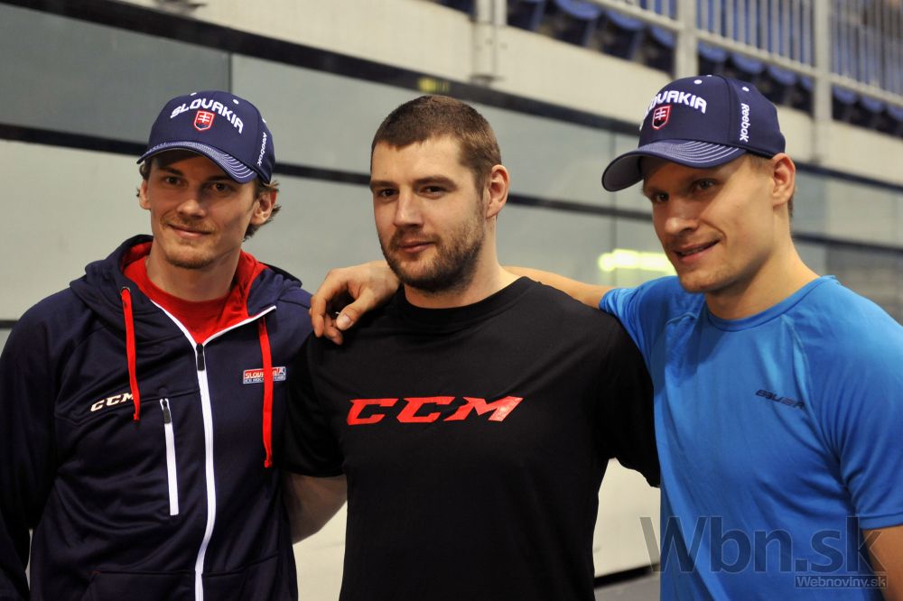 Vůjtek privítal posily z NHL, o Chárovi nemal dobré správy