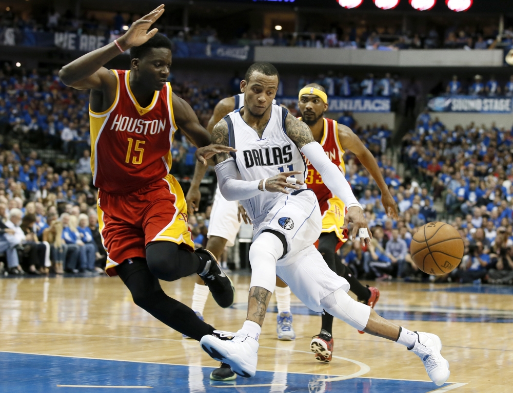 Washington i Houston vyhrali tretiu sériu