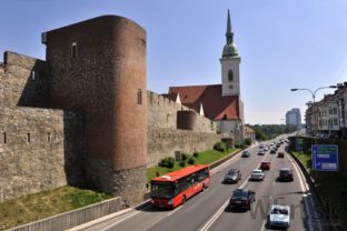 Bratislava otvorila mestské hradby