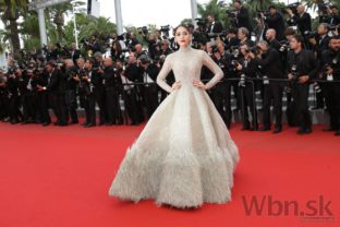 Festival v Cannes čelí kritike, dámy mali nevhodnú obuv
