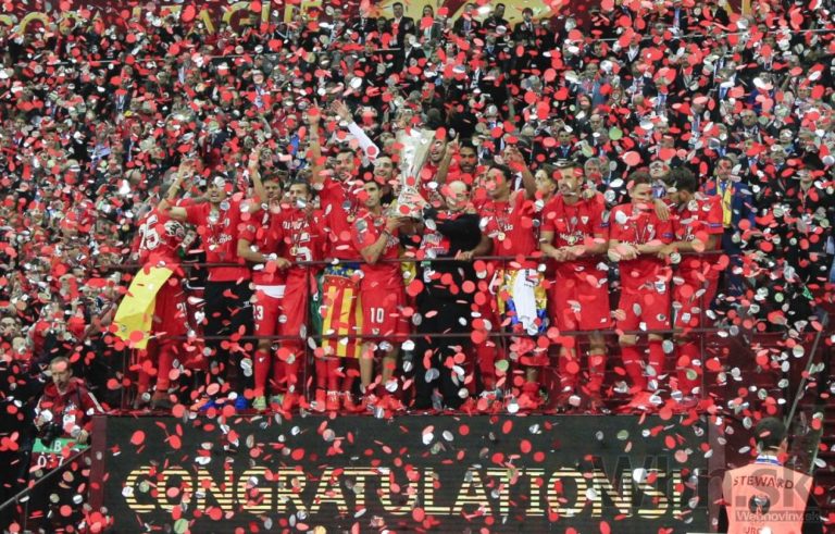Finále Európskej ligy: Dnipro Dnipropetrovsk - FC Sevilla
