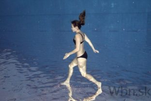 Fotografia Slovenky pobláznila svet! Dokáže chodiť po vode?