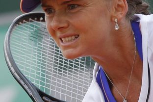 Hantuchová vypadla v prvom kole dvojhry turnaja Roland Garros