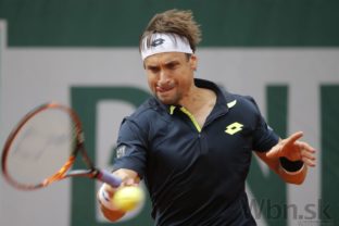 Lacko zobral Ferrerovi iba päť gemov, na Roland Garros končí