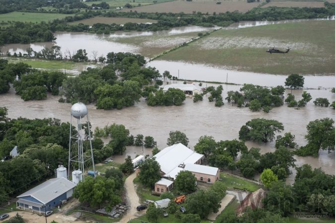 Povodne na juhu USA si vyžiadali obete