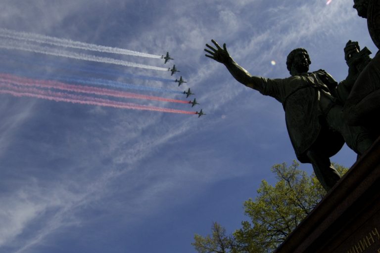 Rusi zahájili veľkolepé oslavy konca 2. svetovej vojny