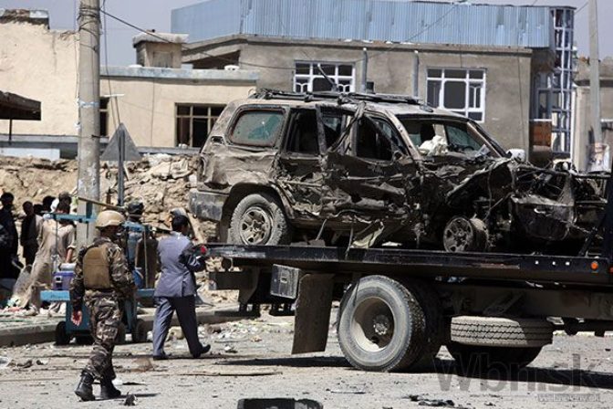 Taliban zaútočil v Káble na auto Únie, hlásia obete