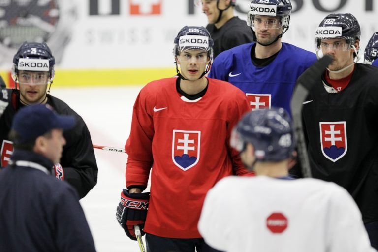 Tréning slovenských hokejistov na duel s USA