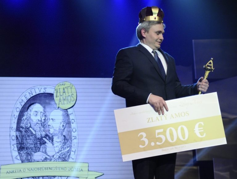 Vyhlásili výsledky ankety Zlatý Amos