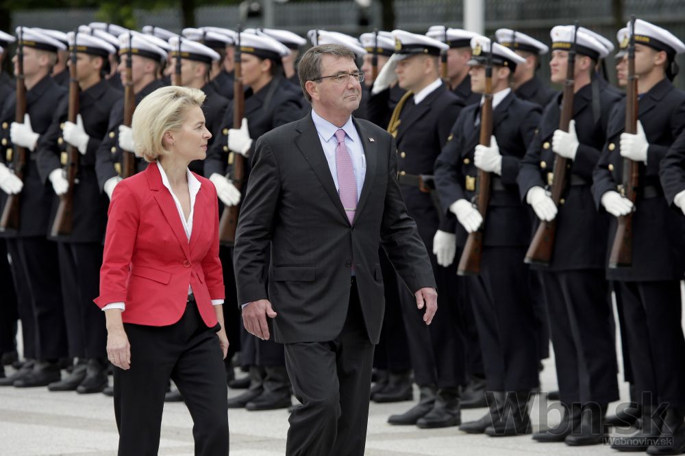 Ashton Carter