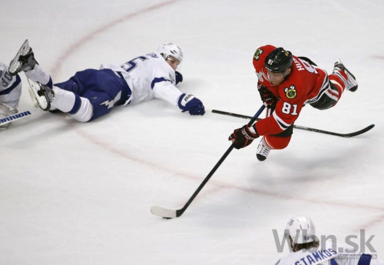 Blesky otočili finále NHL, Hossa bol hviezdou zápasu