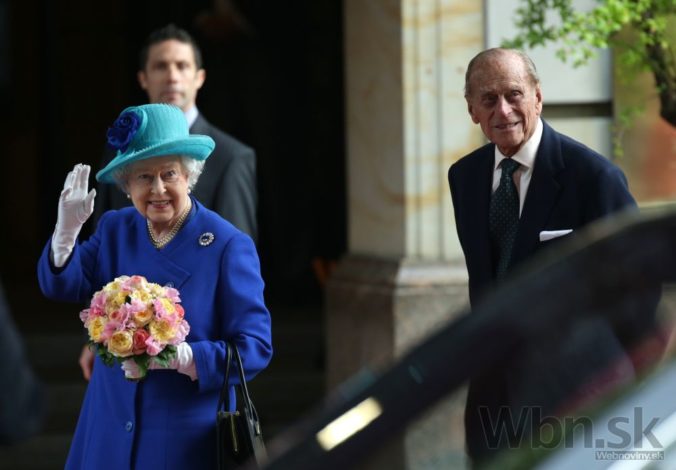 Britská kráľovná Alžbeta II. pricestovala na návštevu Nemecka