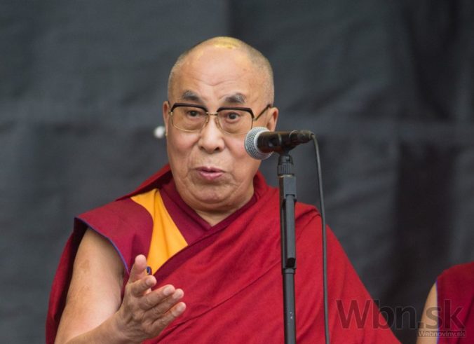 Dalajláma rečnil na festivale Glastonbury