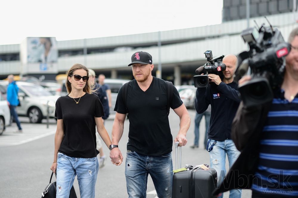 Marián Hossa priletel na Slovensko