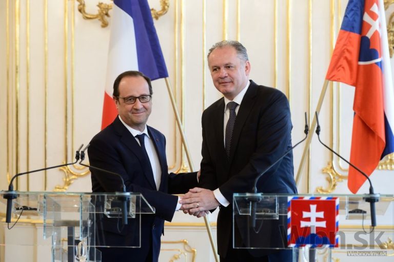 Na Slovensko prišiel francúzsky prezident Hollande, privítal ho Kiska