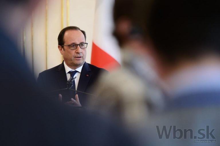 Na Slovensko prišiel francúzsky prezident Hollande, privítal ho Kiska