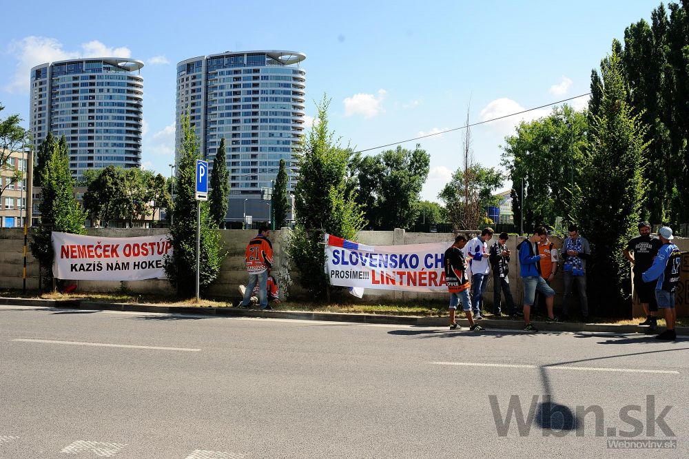 Nemeček alebo Lintner? Hokej si volí nového šéfa