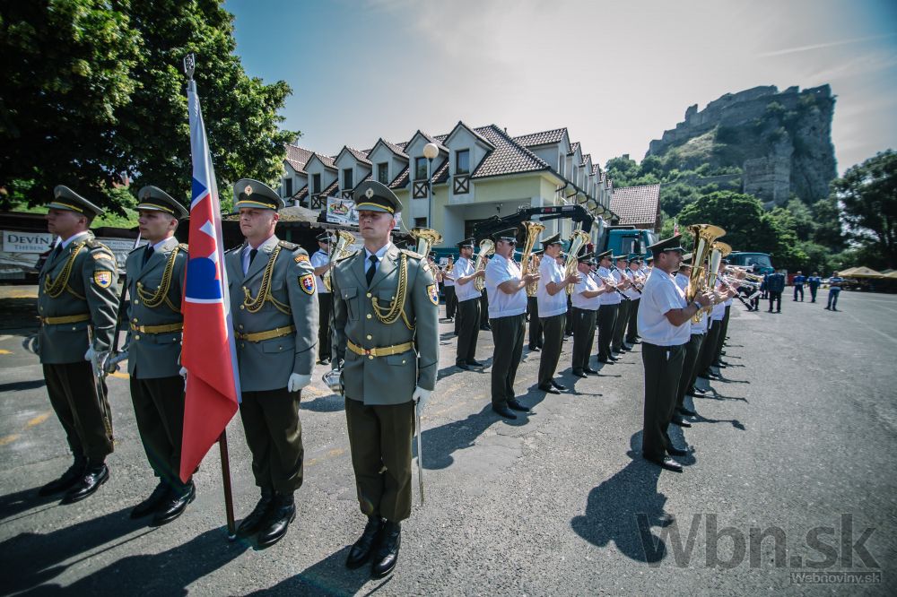 Udeľovanie ocenení za pomoc pri najväčšej povodni na Dunaji